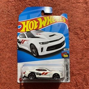 Hot Wheels ‘18 Copo Camaro SS